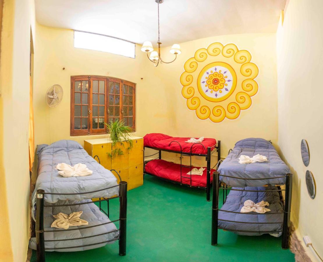 Los 3 Gomez Capilla del Monte Exterior photo