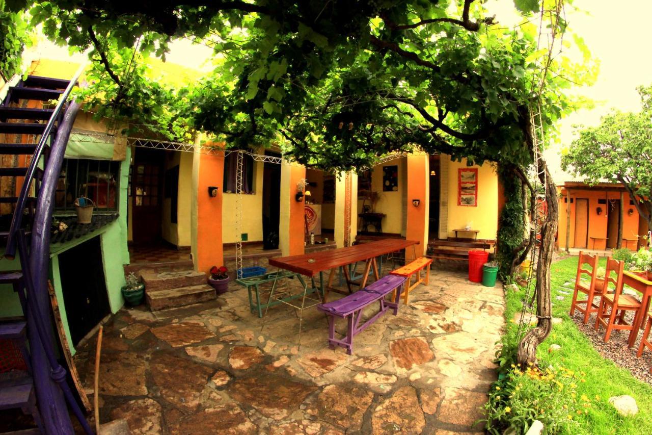 Los 3 Gomez Capilla del Monte Exterior photo